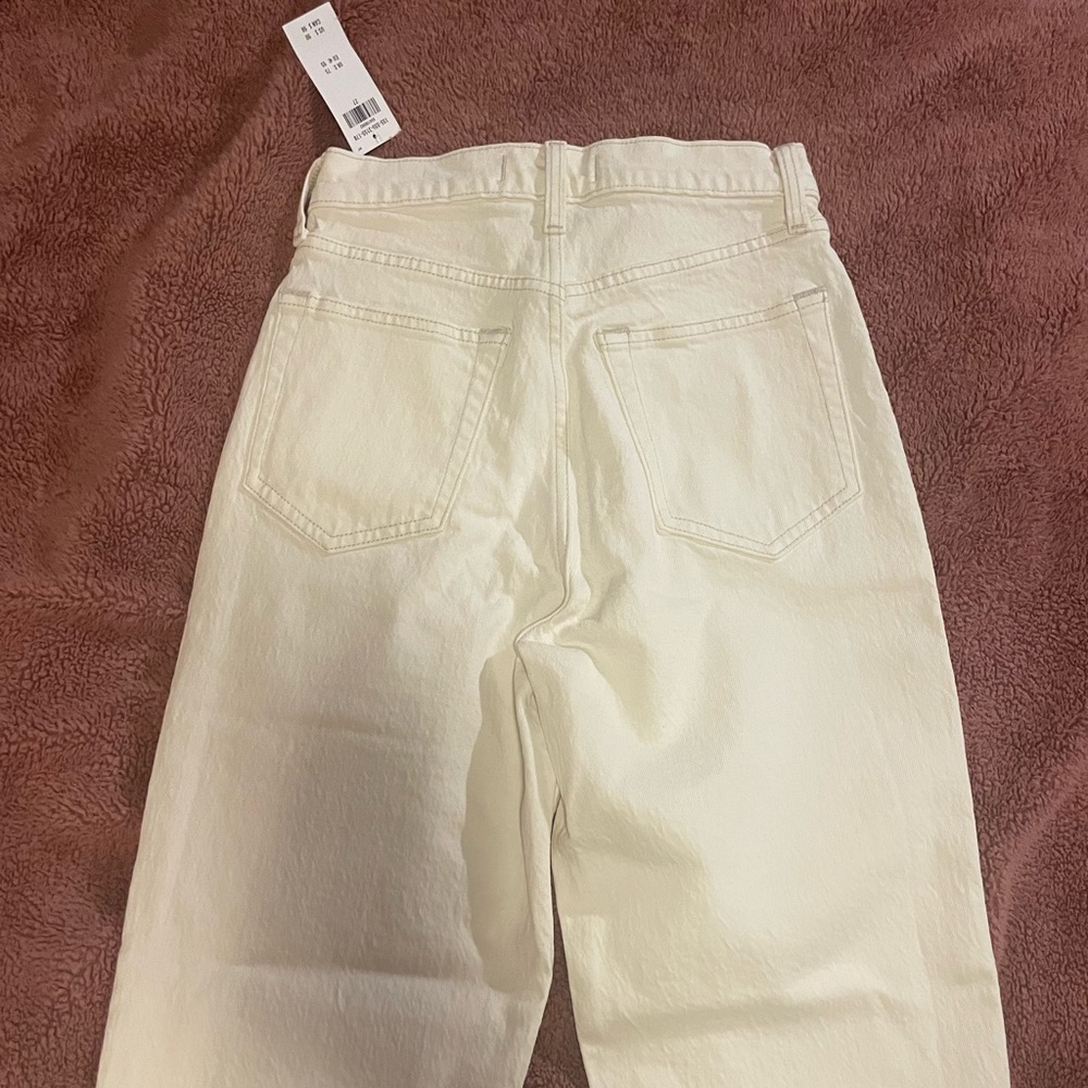 Abercrombie “The 90s Straight” ultra high rise jeans